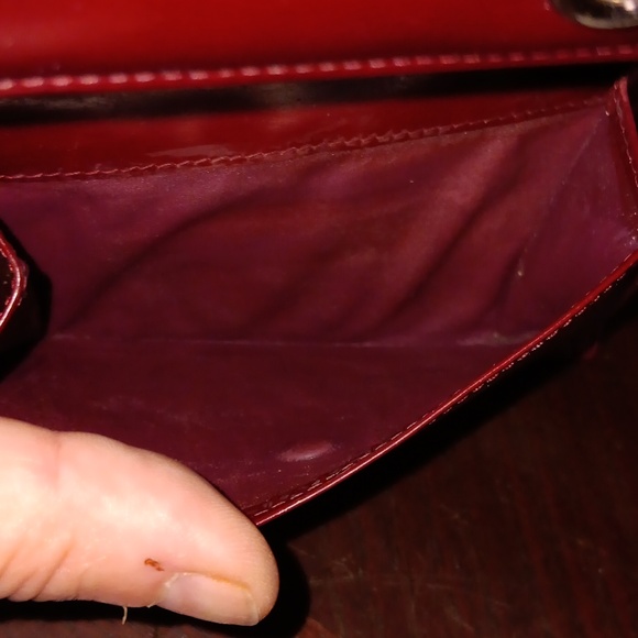 CARTIER EUC BEAUTIFUL SIGNATURE BURGUNDY TRIFOLD WALLET - Picture 9 of 13